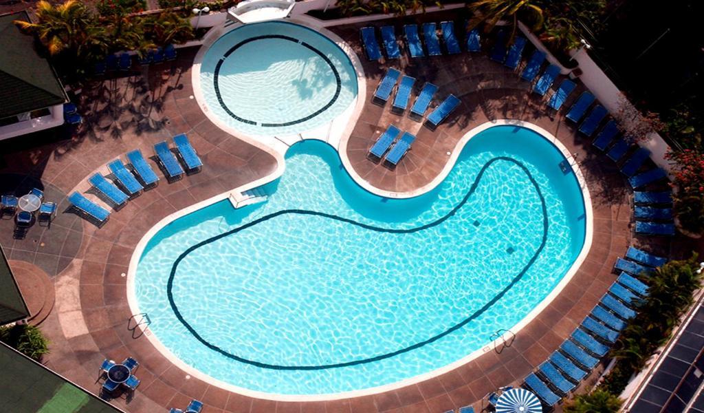 Hotel Cristina Suites Puerto La Cruz Exterior photo